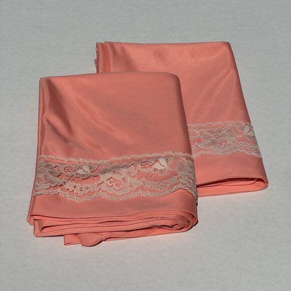 VTG Satin MCM Lace Trim Set Of 2 Coral Pillow Case 21" x 29" Glam Style *Read - Picture 1 of 7